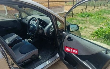 Honda Fit III, 2003 год, 350 000 рублей, 7 фотография