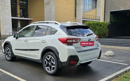 Subaru XV II, 2018 год, 2 650 000 рублей, 6 фотография