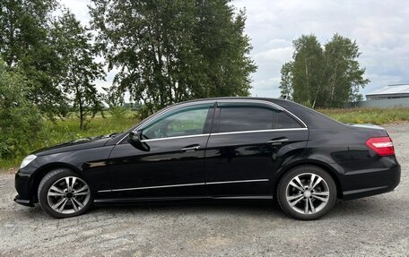 Mercedes-Benz E-Класс, 2011 год, 2 100 000 рублей, 7 фотография