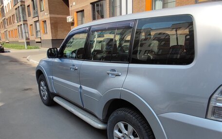 Mitsubishi Pajero IV, 2010 год, 1 750 000 рублей, 3 фотография