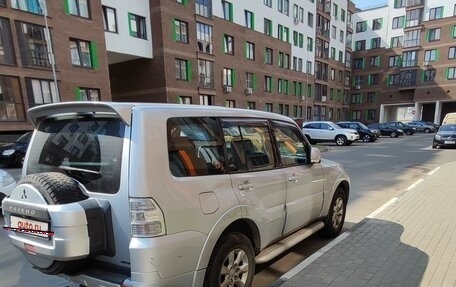 Mitsubishi Pajero IV, 2010 год, 1 750 000 рублей, 4 фотография