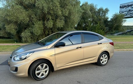 Hyundai Accent IV, 2013 год, 950 000 рублей, 12 фотография