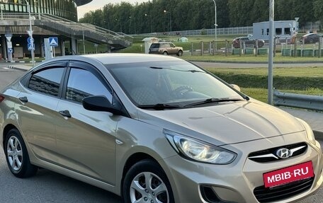 Hyundai Accent IV, 2013 год, 950 000 рублей, 6 фотография