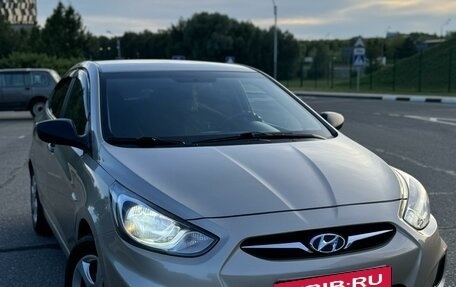 Hyundai Accent IV, 2013 год, 950 000 рублей, 5 фотография