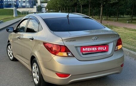 Hyundai Accent IV, 2013 год, 950 000 рублей, 10 фотография