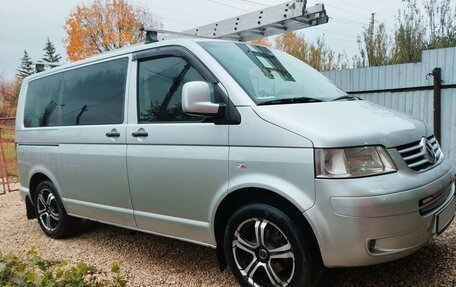 Volkswagen Transporter T5 рестайлинг, 2008 год, 1 650 000 рублей, 3 фотография