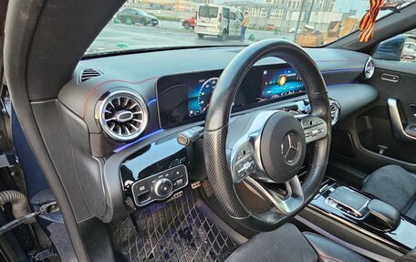 Mercedes-Benz CLA, 2019 год, 2 650 000 рублей, 16 фотография