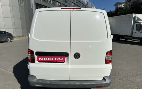 Volkswagen Transporter T5 рестайлинг, 2011 год, 1 690 000 рублей, 4 фотография