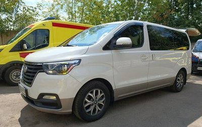 Hyundai H-1 II рестайлинг, 2021 год, 4 000 000 рублей, 1 фотография