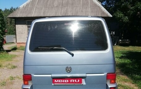 Volkswagen Caravelle T4, 2003 год, 1 150 000 рублей, 4 фотография