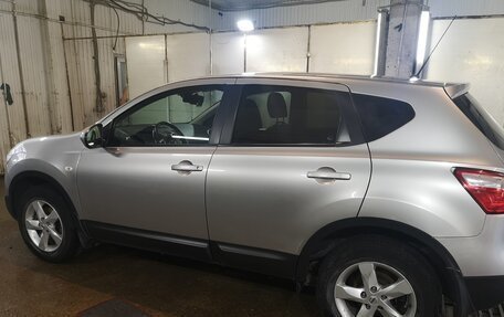 Nissan Qashqai, 2011 год, 1 100 000 рублей, 4 фотография