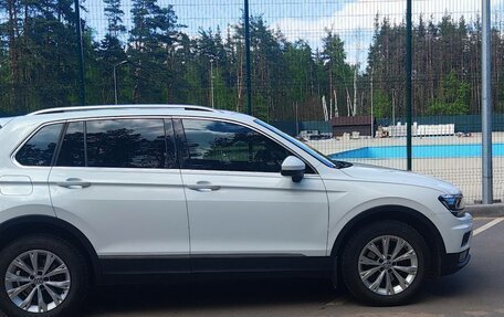 Volkswagen Tiguan II, 2017 год, 2 550 000 рублей, 4 фотография