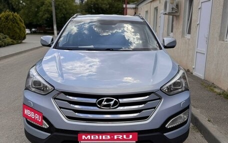 Hyundai Santa Fe III рестайлинг, 2013 год, 2 000 000 рублей, 2 фотография