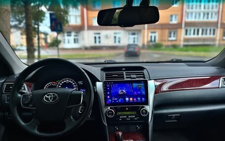 Toyota Camry, 2012 год, 1 690 000 рублей, 13 фотография