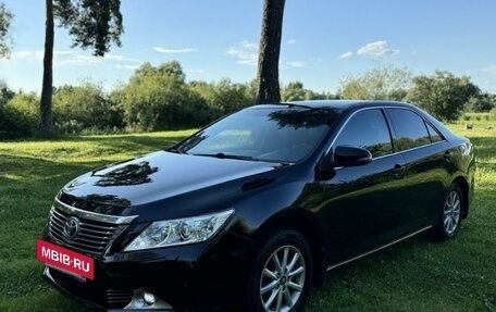 Toyota Camry, 2012 год, 1 690 000 рублей, 8 фотография