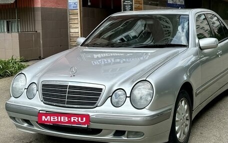 Mercedes-Benz E-Класс, 1999 год, 995 000 рублей, 4 фотография