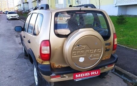 Chevrolet Niva I рестайлинг, 2005 год, 200 000 рублей, 5 фотография