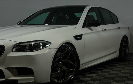 BMW M5, 2011 год, 3 570 000 рублей, 22 фотография