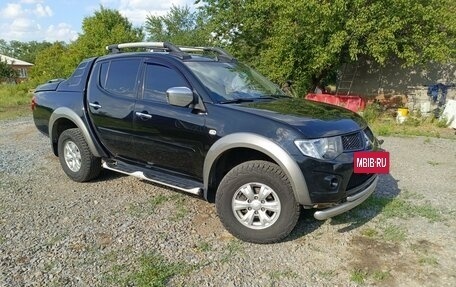 Mitsubishi L200 IV рестайлинг, 2013 год, 1 850 000 рублей, 2 фотография