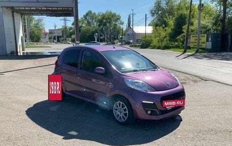 Peugeot 107 I рестайлинг, 2012 год, 840 000 рублей, 3 фотография