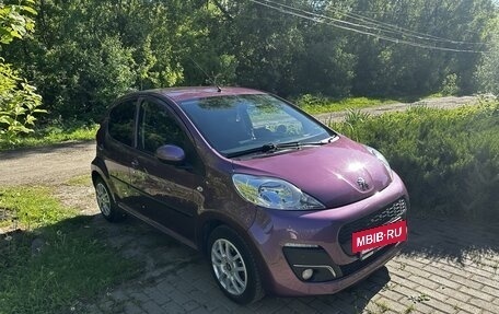 Peugeot 107 I рестайлинг, 2012 год, 840 000 рублей, 35 фотография