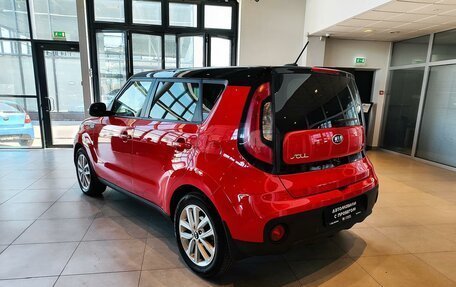 KIA Soul II рестайлинг, 2018 год, 1 775 000 рублей, 7 фотография