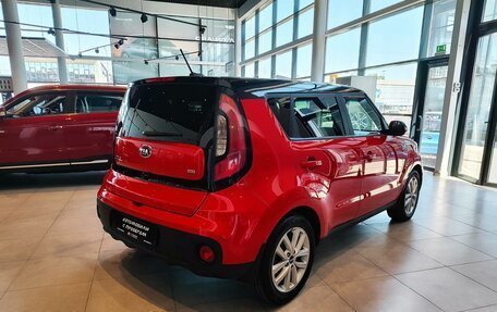 KIA Soul II рестайлинг, 2018 год, 1 775 000 рублей, 5 фотография