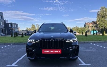 BMW X7, 2019 год, 9 500 000 рублей, 2 фотография