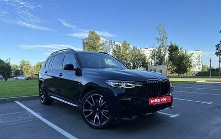 BMW X7, 2019 год, 9 500 000 рублей, 3 фотография