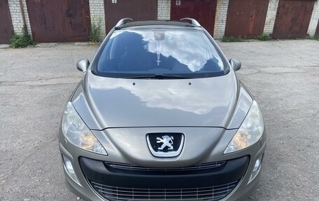 Peugeot 308 II, 2011 год, 670 000 рублей, 2 фотография