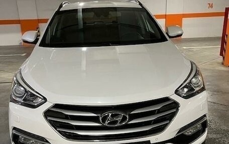 Hyundai Santa Fe III рестайлинг, 2017 год, 2 490 000 рублей, 2 фотография