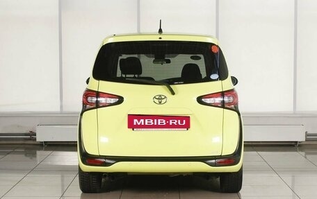 Toyota Sienta II, 2018 год, 1 549 995 рублей, 3 фотография