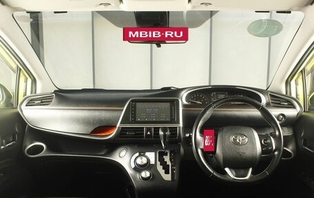 Toyota Sienta II, 2018 год, 1 549 995 рублей, 6 фотография