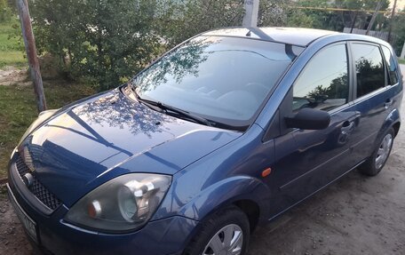 Ford Fiesta, 2006 год, 495 000 рублей, 2 фотография