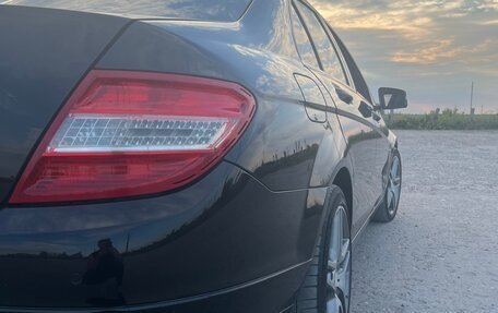 Mercedes-Benz C-Класс, 2010 год, 1 030 000 рублей, 18 фотография