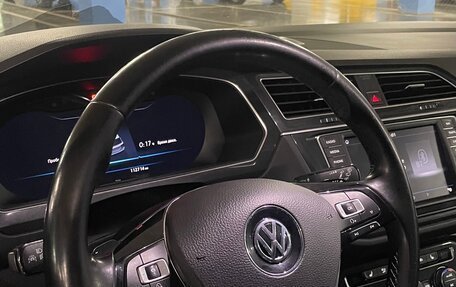 Volkswagen Tiguan II, 2017 год, 2 900 000 рублей, 8 фотография