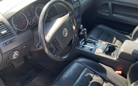 Volkswagen Touareg III, 2003 год, 830 000 рублей, 9 фотография