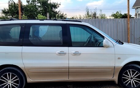 KIA Carnival III, 2005 год, 630 000 рублей, 5 фотография