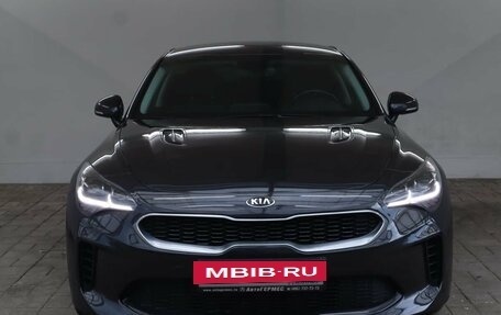 KIA Stinger I, 2018 год, 2 420 000 рублей, 2 фотография