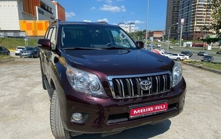 Toyota Land Cruiser Prado 150 рестайлинг 2, 2012 год, 3 290 000 рублей, 1 фотография