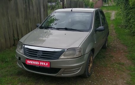 Renault Logan I, 2011 год, 305 000 рублей, 1 фотография