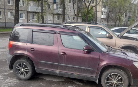 Skoda Yeti I рестайлинг, 2010 год, 700 000 рублей, 2 фотография