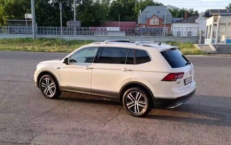 Volkswagen Tiguan II, 2020 год, 3 850 000 рублей, 10 фотография