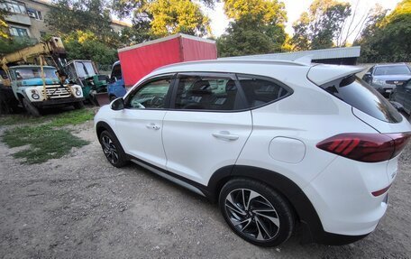 Hyundai Tucson III, 2019 год, 2 500 000 рублей, 2 фотография