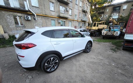 Hyundai Tucson III, 2019 год, 2 500 000 рублей, 3 фотография