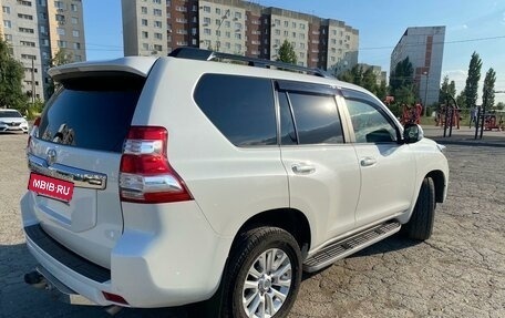 Toyota Land Cruiser Prado 150 рестайлинг 2, 2015 год, 4 700 000 рублей, 3 фотография