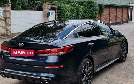 KIA Optima IV, 2018 год, 2 600 000 рублей, 6 фотография