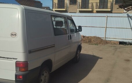 Volkswagen Transporter T4, 2000 год, 700 008 рублей, 2 фотография