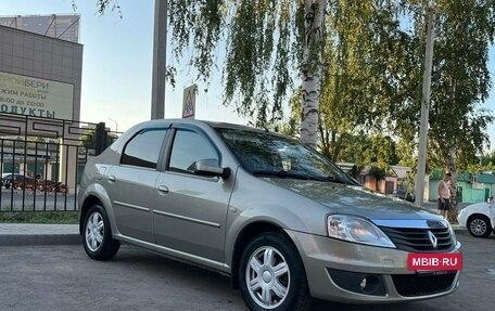 Renault Logan I, 2012 год, 650 000 рублей, 2 фотография