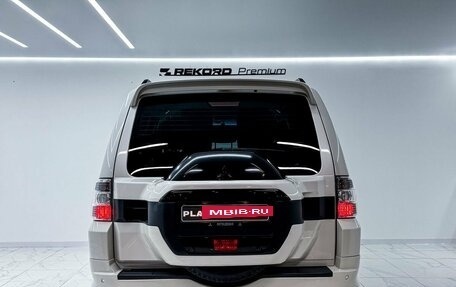 Mitsubishi Pajero IV, 2020 год, 4 550 000 рублей, 8 фотография